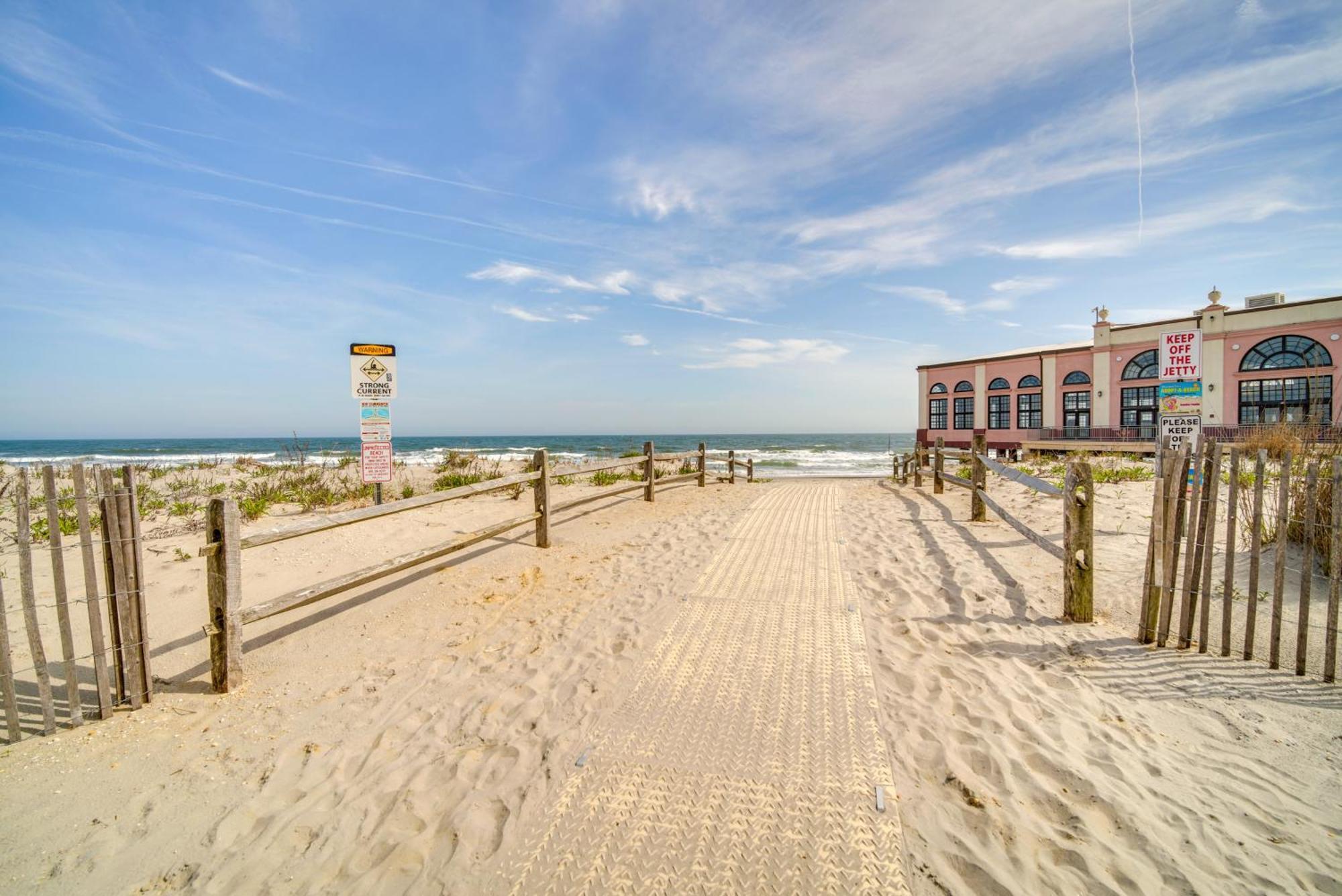 Ocean City Hideaway Walk To Boardwalk And Beach! Exterior photo
